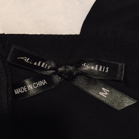 Ali & Kris  Summer Dress - Picture 6 of 9